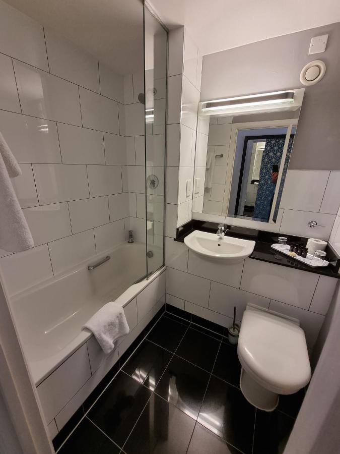 Отель Number Four At Stow Экстерьер фото